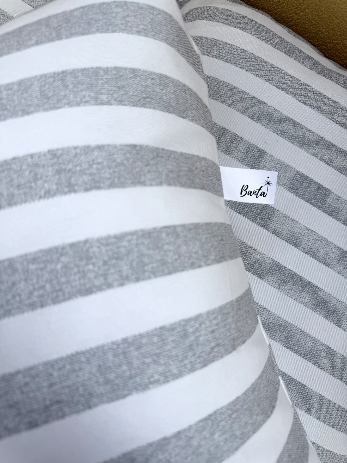 Cojín Rayas Gris